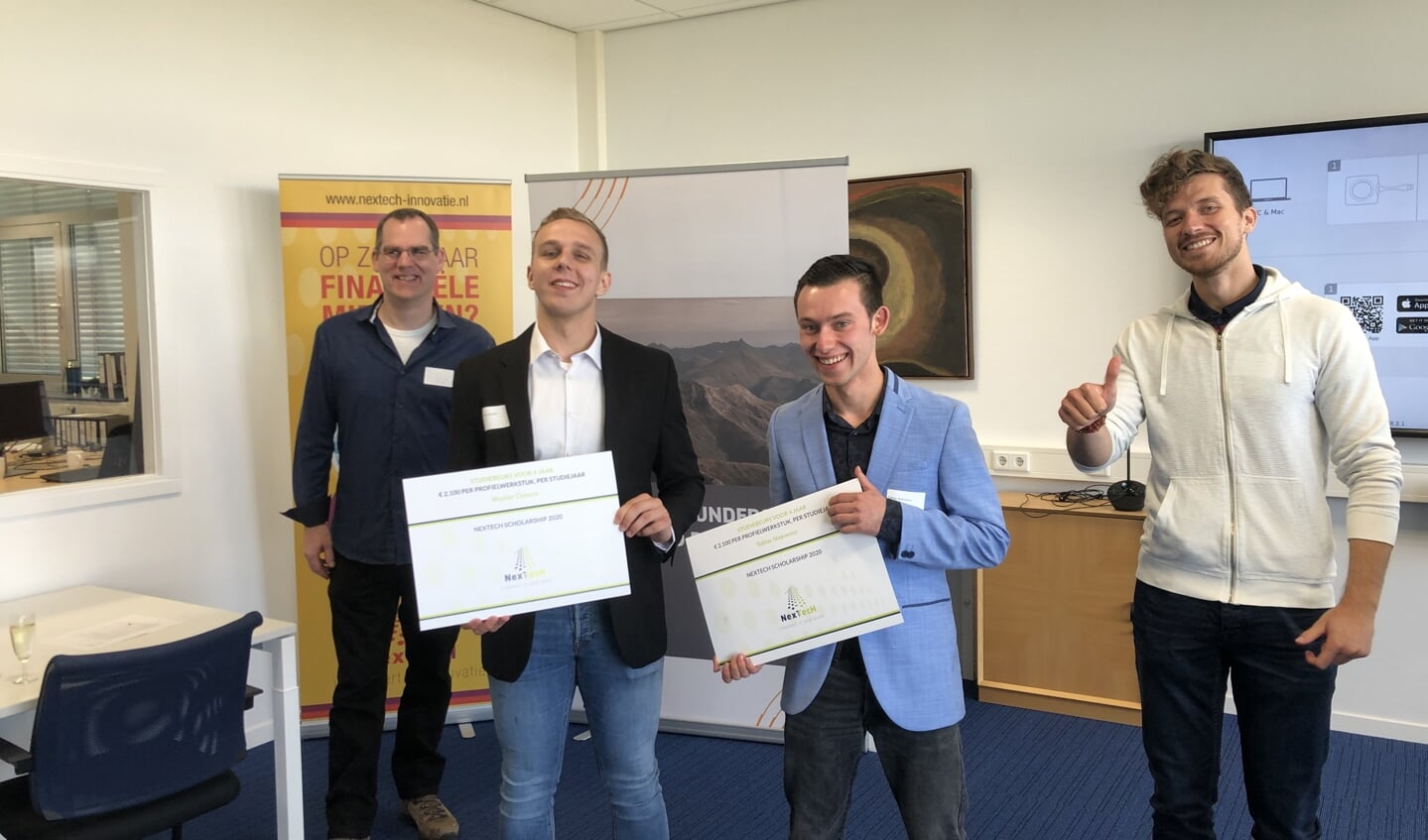 • Wouter Cijsouw en Tobias  Steevensz uit 6 VWO waren de twee winnaars van het  Willem de Zwijger College.