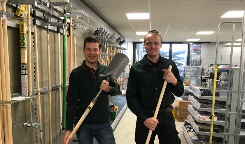 Walter Schouten en Jonathan Schreuders runnen de Welkoop in Wijk en Aalburg.