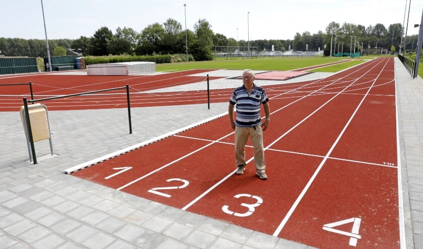 • Trainer Paul Helvensteijn is trots op de nieuwe baan.