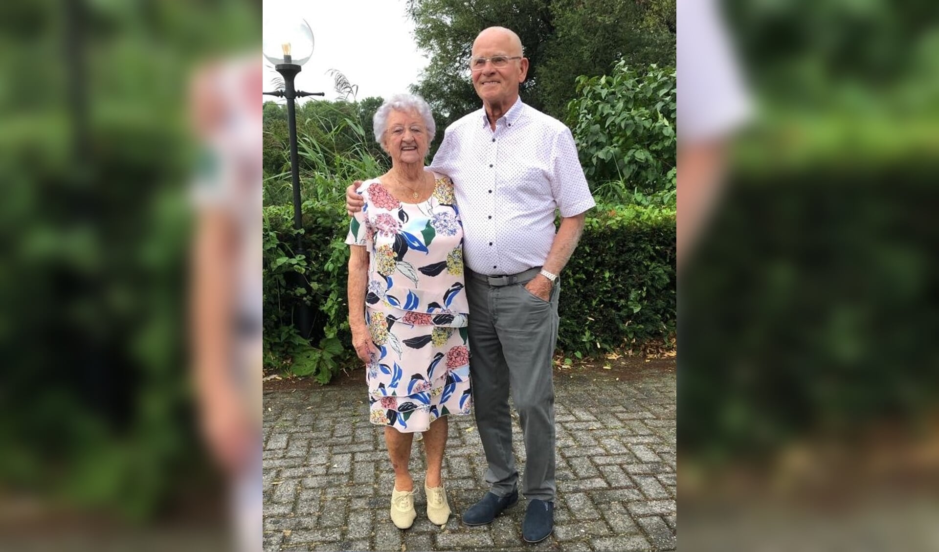 Sophie en Bram Krijgsman uit Meeuwen zijn 65 jaar getrouwd.