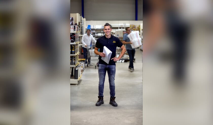 <p>Bas Ritmeester van de Hubo in Werkendam.</p>