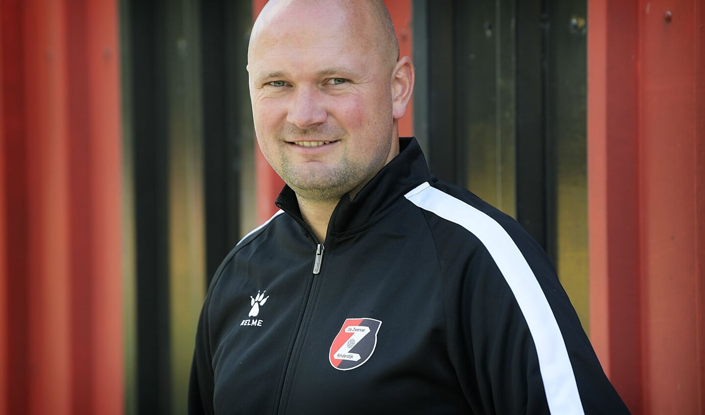 • De nieuwe trainer van De Zwerver: Joery van der Waal.