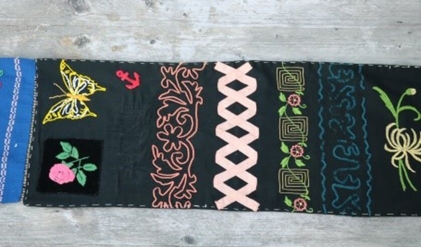 • Een voorbeeld van textielgoed voor de expositie bij de Koperen Knop.