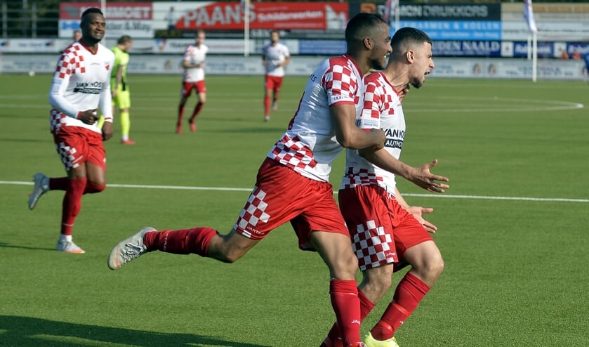 • Kozakken Boys - IJsselmeervogels (4-1).