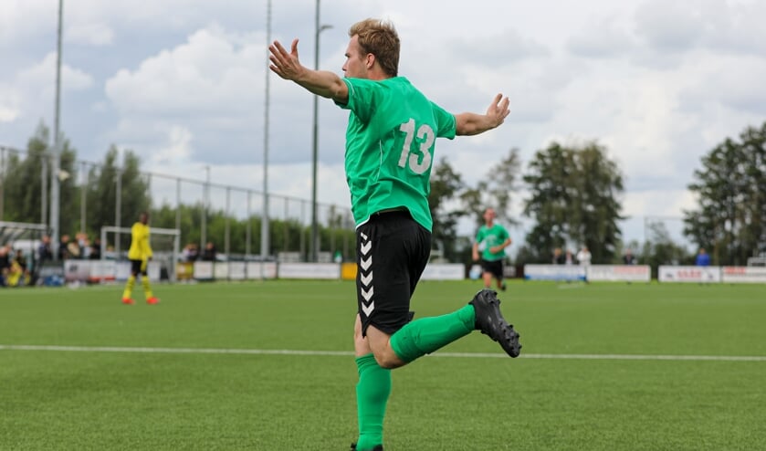 • Ruud den Ouden heeft SV Noordeloos op 1-0 gezet tegen Groot-Ammers.