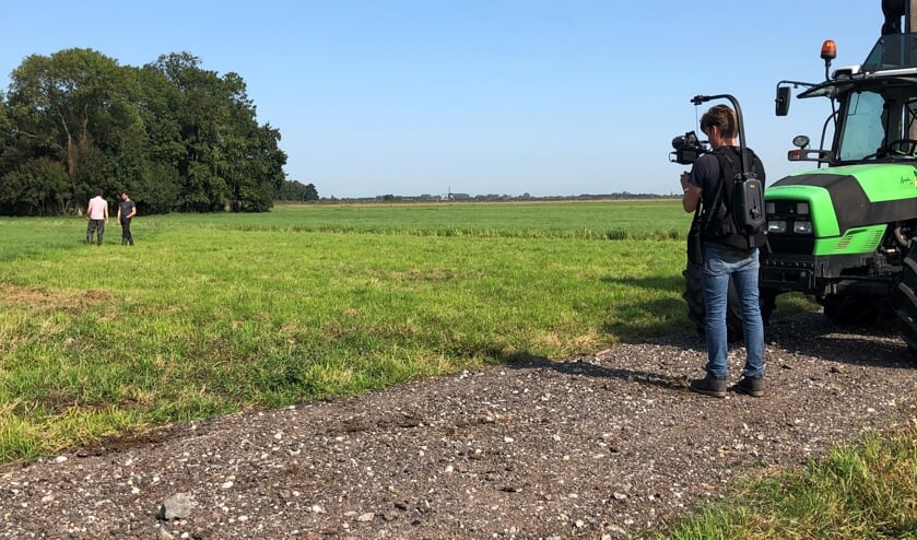 • Documentairemaker Van der Linden in actie.
