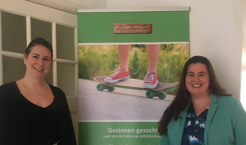 <p>Lianne de Keizer (links) en Judith Lorier (rechts) zijn de coördinatoren van Buurtgezinnen Molenlanden en Papendrecht.</p>