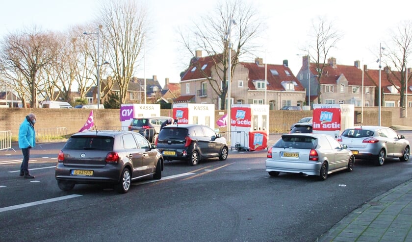 <p>• In januari was er een staakstraat in Alblasserdam, op dinsdag 6 april zal die opgesteld worden bij Fokker in Papendrecht.</p>