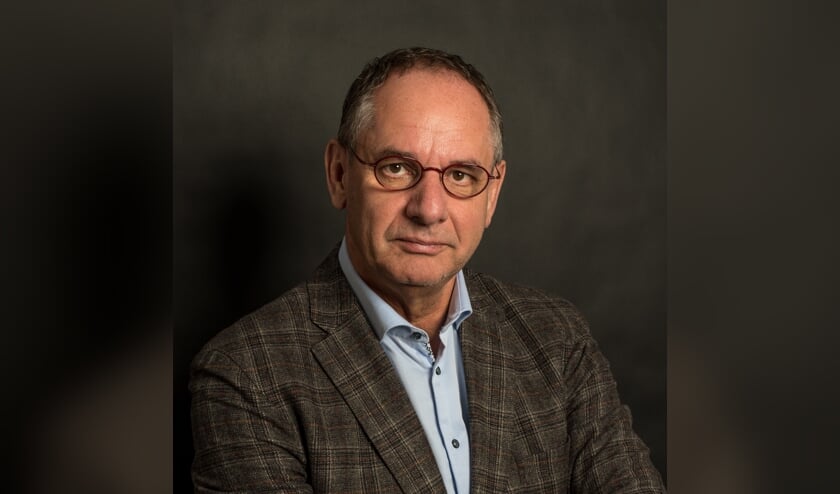<p>• Jan Dekker, voorzitter van Stichting Hospice Krimpenerwaard.</p>