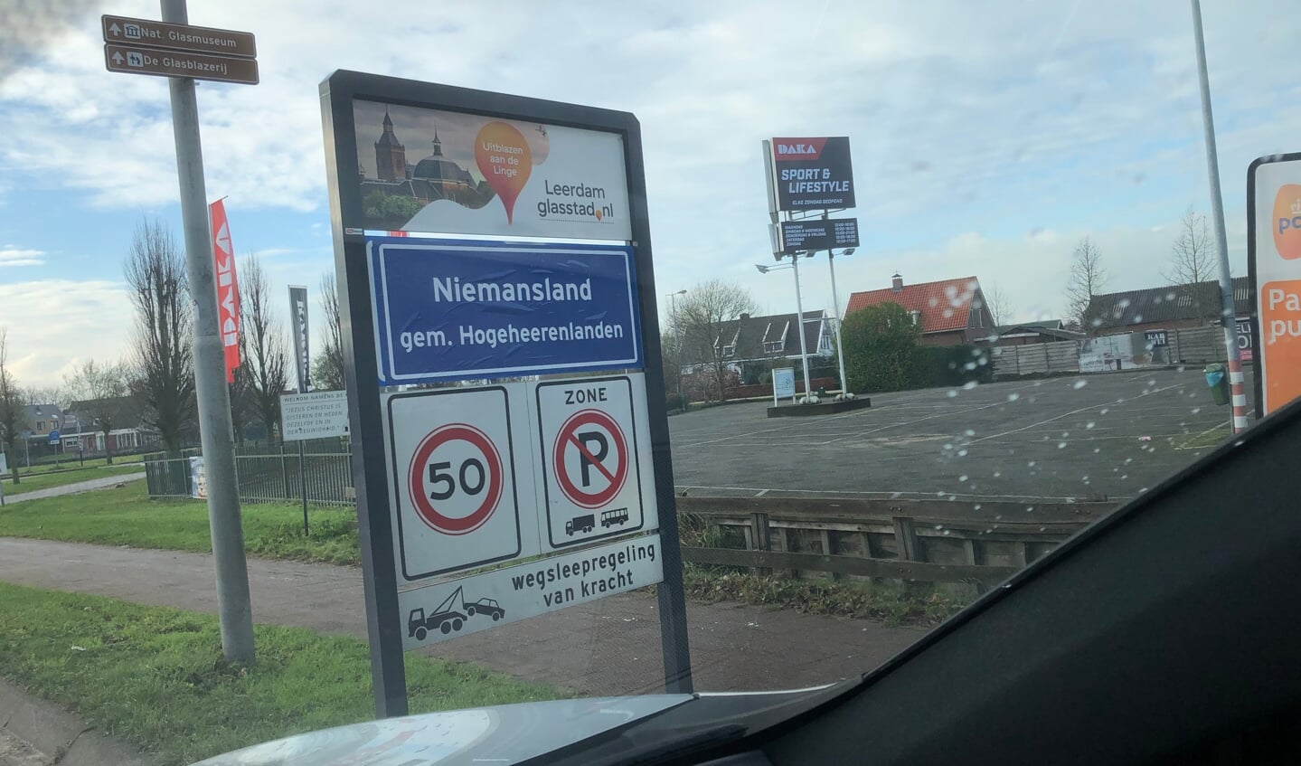Niemansland in plaats van Leerdam.