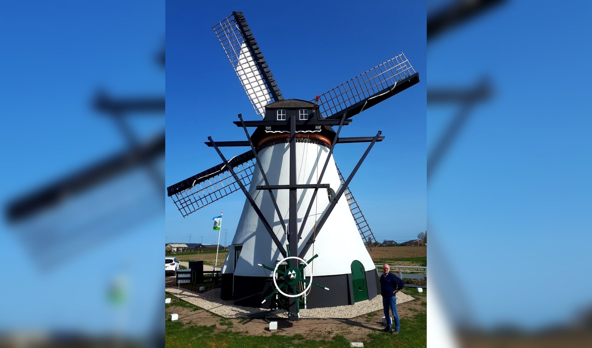 • De Souburghse molen, met eerste molenaar Hans Tuytel.