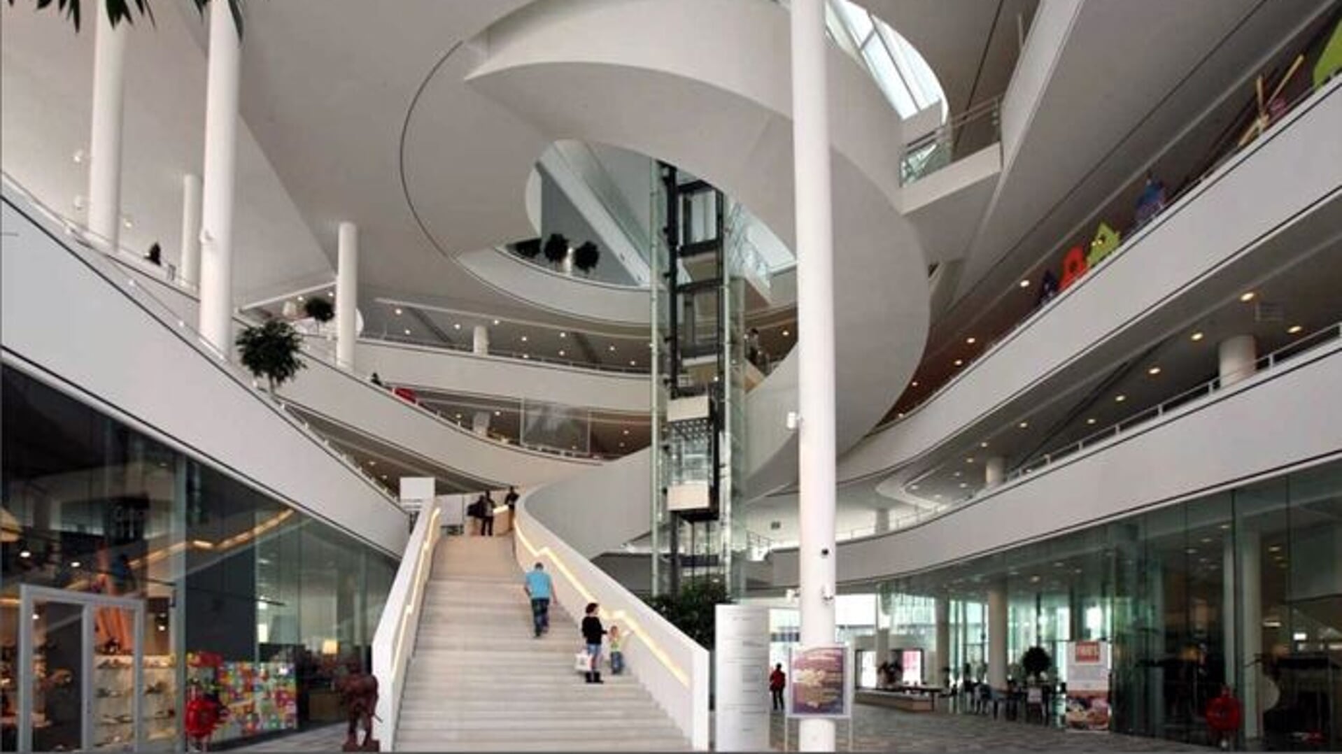 • Het huidige Atrium in het Stadshuis in Nieuwegein.