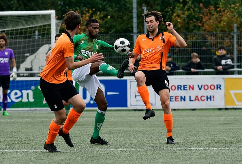 <p>Nieuw-Lekkerland-Terneuzense Boys</p>