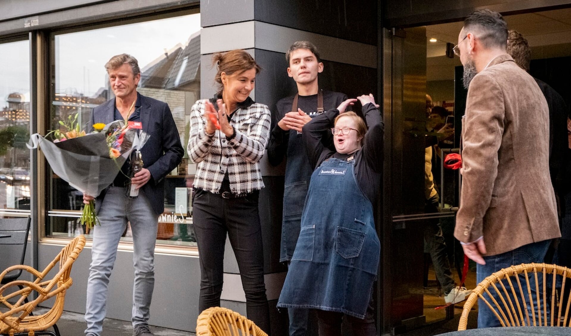 Enthousiasme alom tijdens de opening van Brownies&downieS aan de Markt in Tiel.