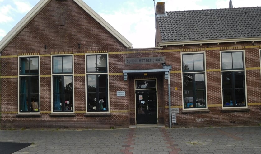 <p>Het monumentale schoolgebouw wordt verkocht.</p>