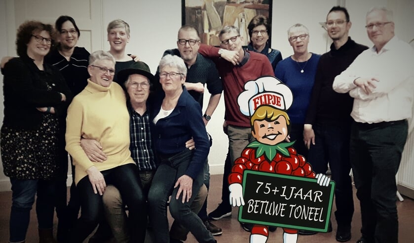 <p>De cast van het Betuwe Toneel heeft er zin in.</p>