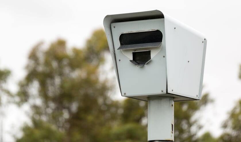 <p>De flitspaal bij Weg aan de Poort in Nieuwegein is de op een na meest actieve flitspaal van de provincie Utrecht.</p>