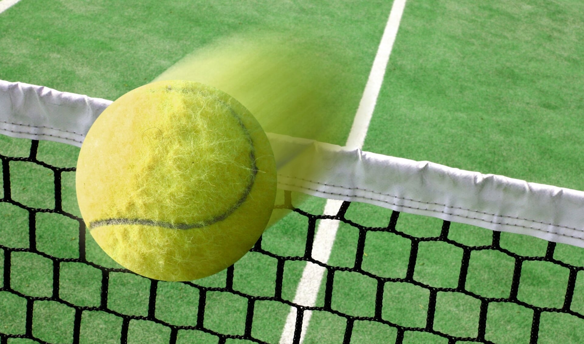 Belangstellenden kunnen deelnemen aan tennis of padel. 