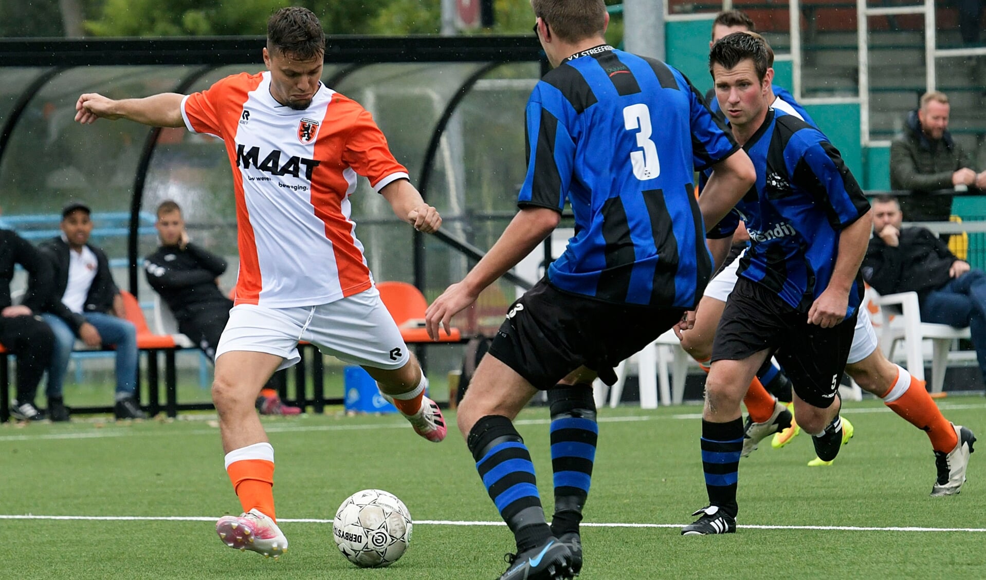 • De belangen bij Streefkerk-Alblasserdam zijn zaterdag aanzienlijk.