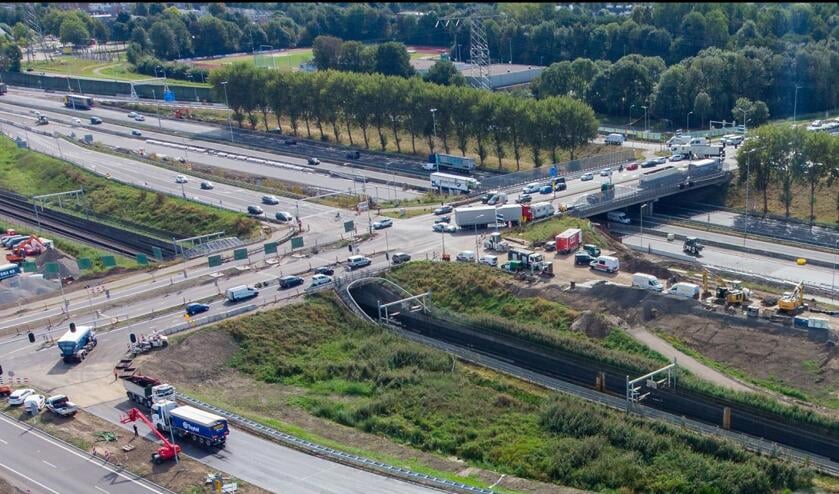 <p>• De nieuwe afrit van de A15/N3/N214 bij Papendrecht.</p>