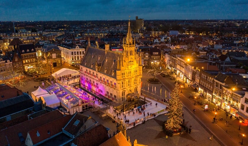 <p>Twee jaar geleden was de ijsbaan de hotspot van Gouda</p>