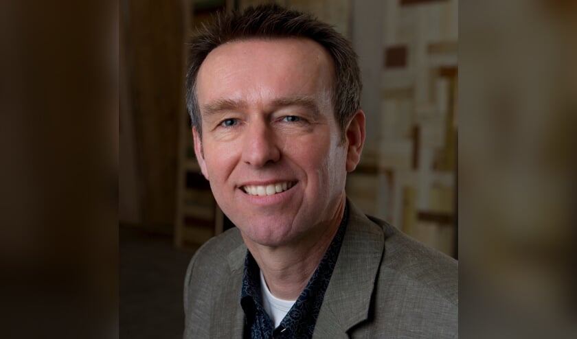 <p>• Peter de Ruyter: 'Niets doen is geen optie'.</p>