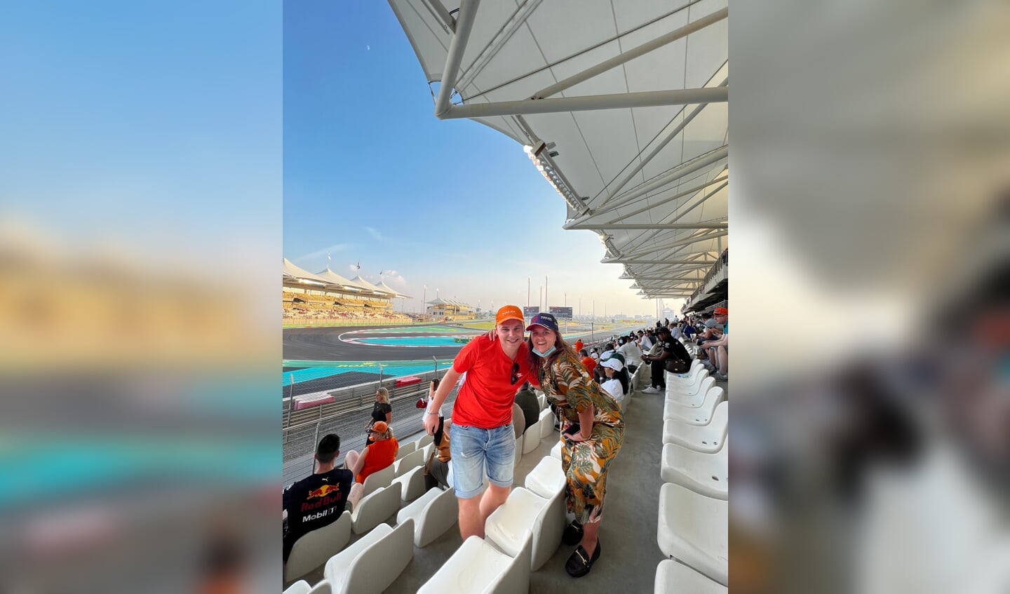 • Bob en Kelly in Abu Dhabi.