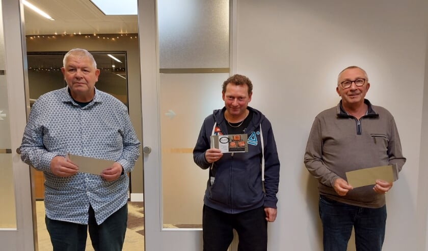 • De drie prijswinnaars bij HSV De Alver.