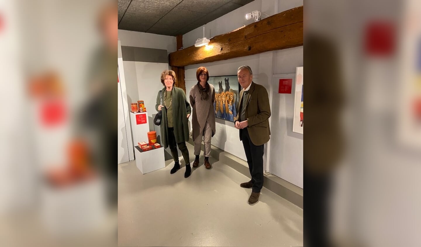 • Elco en Janneke Brinkman bezoeken Mooi Rood in museum De Koperen Knop.
