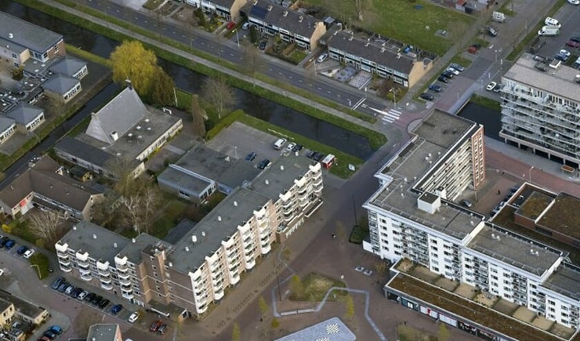 <p>• Het gebouw waarin de voormalige bibliotheek gevestigd zat.</p>