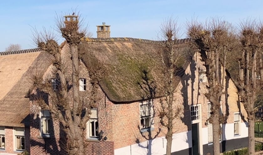 <p>• Een oude boerderij in de regio.</p>