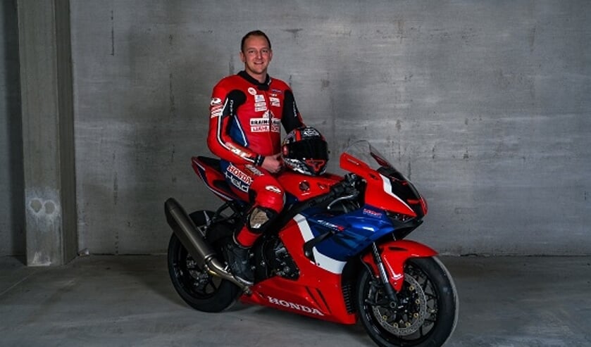 • Wayne Tessels met zijn trainingsmotor.