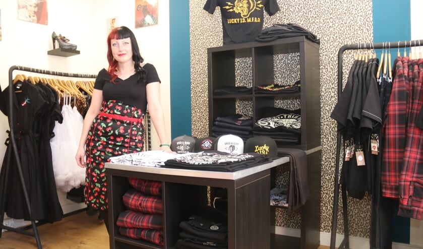 • Susan in haar toffe shop in de Viaanse Molenstraat.