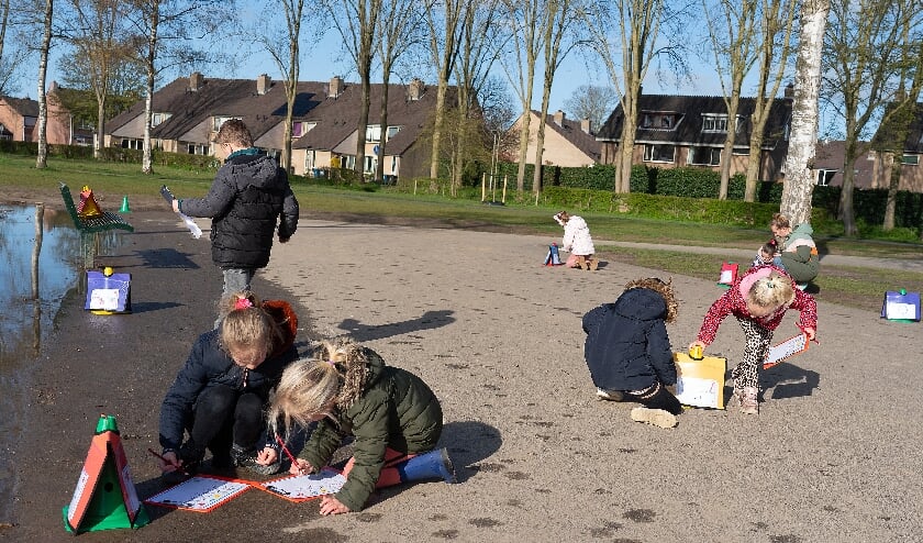 Nationale Buitenlesdag bij de Voorhof, Vianen