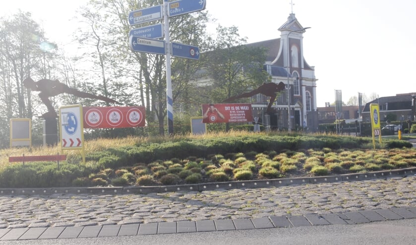 • Spandoeken op de rotonde bij Haastrecht.