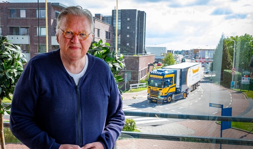 • Jan Vermaas ziet truckers dagelijks het inrijdverbod negeren.