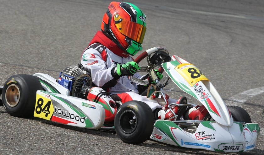 <p>• Luca van Leer was oppermachtig in de openingsrace van het seizoen.</p>