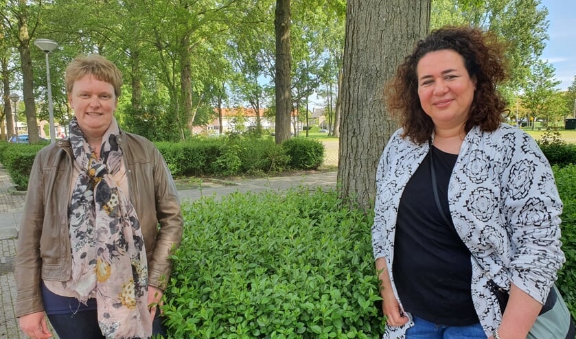 • Mariska Scalogne (links) en Edmee Bartelse.
