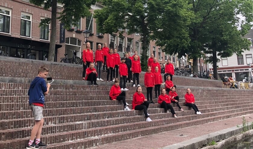 • Een beeld van de opnamen van de livestreamvoorstelling.