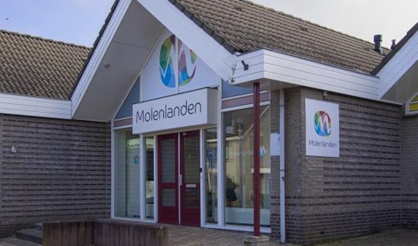 <p>• Het servicepunt van Bleskensgraaf, dat voorgoed gesloten lijkt te gaan worden.</p>