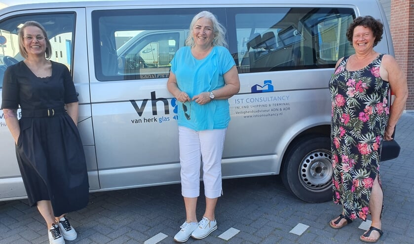 • Mirjam van den Brand, Patrizia Antuzzi en Arjenne Timmer.