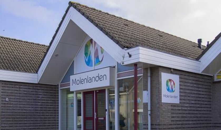 <p>• Het servicepunt van Bleskensgraaf.</p>
