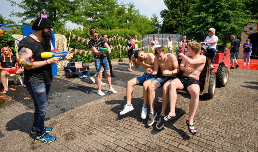 <p>Examenuitslagen Lage Waard</p>