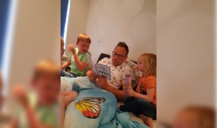 Papa Ben de Vor werd in bed verwend door zijn kinderen.