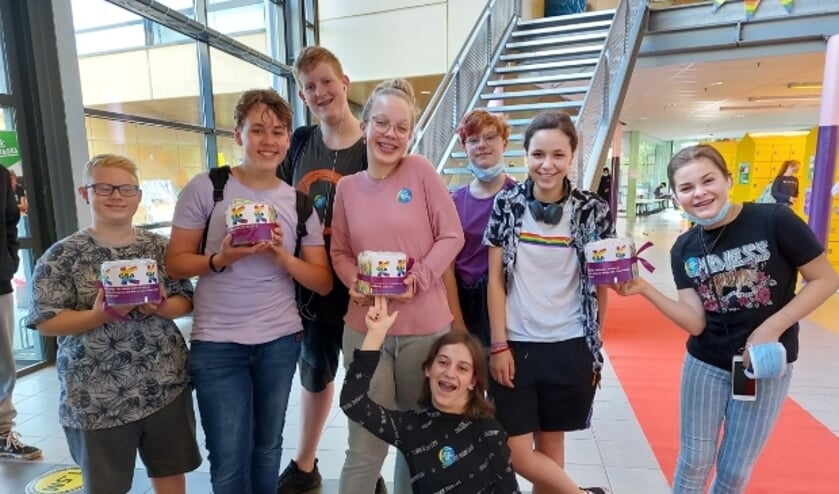 Op het Kalsbeek College locatie Bredius gaat een groep leerlingen als 'GSA' de strijd voor gelijkheid aan.  