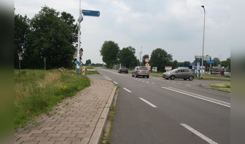 • Het college komt op korte termijn met nieuws over de ontsluiting van Hellouw.