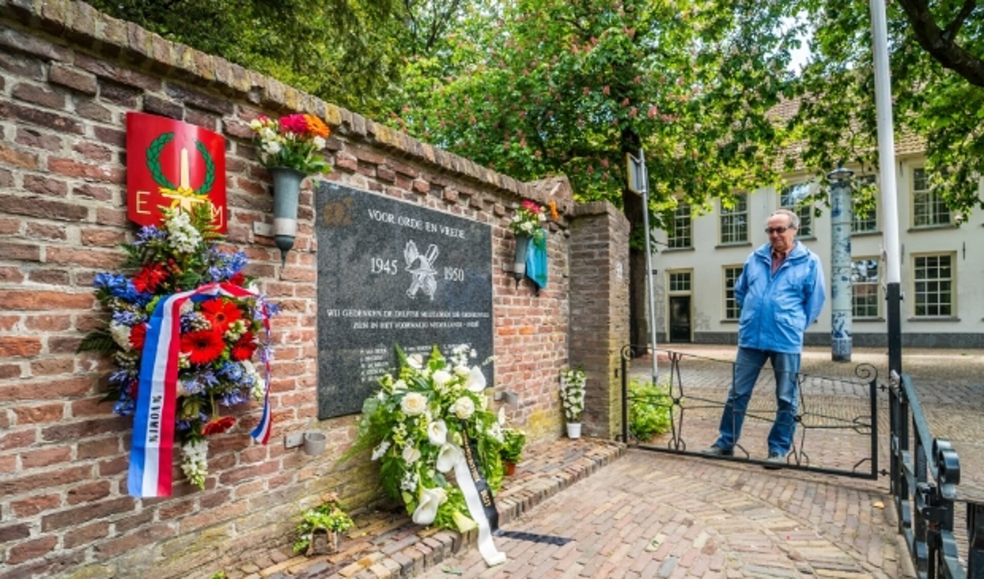 Overal in het land wordt nog altijd (terecht) stilgestaan bij het werk van de vele Nederlandse veteranen uit oorlogs- en vredestijd. 'De slag om de Schelde' is er een mooi voorbeeld van.