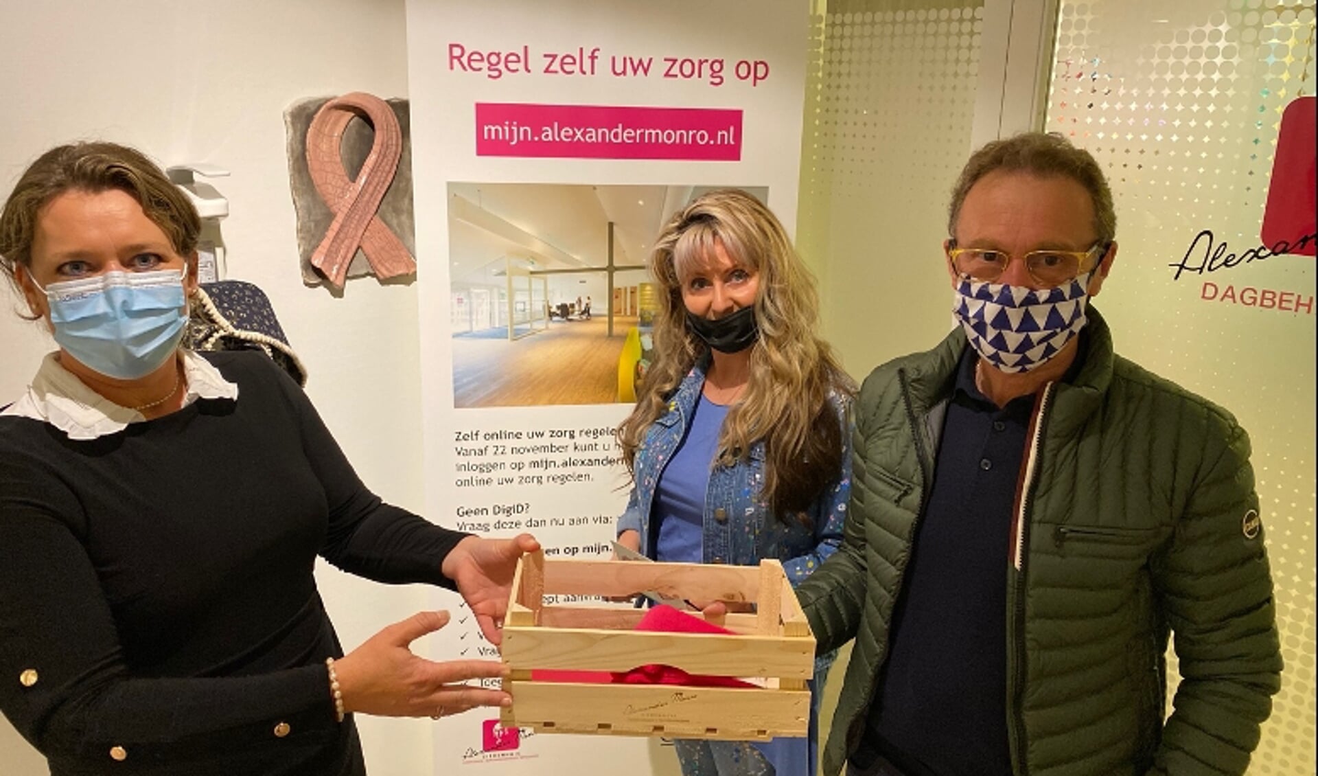 • De donatie van echtpaar Smeets aan Marjolein de Jong.