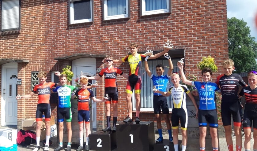 <p>• Daan Hartog weer op de hoogste trede van het podium.</p>