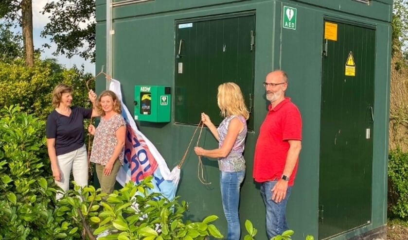 <p>De 25ste AED hangt op zijn plek. Hopelijk hoeft hij nooit te worden gebruikt.</p>